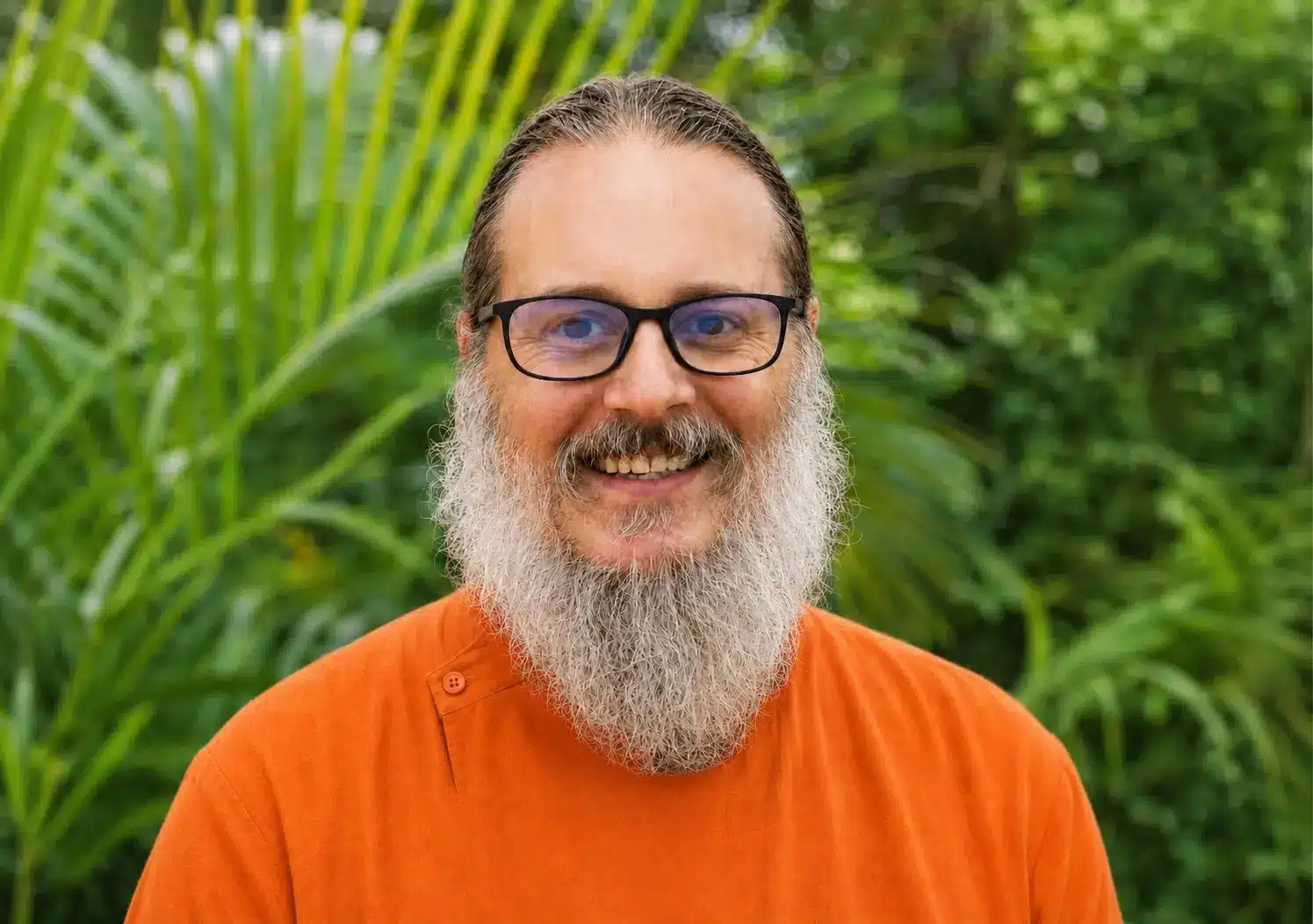 dada-yogananda-retreat-teacher